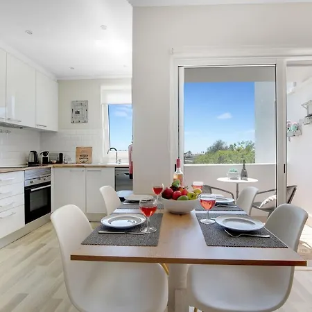 Fabulous In Beautiful Quinta Do Paraiso Apartment *
